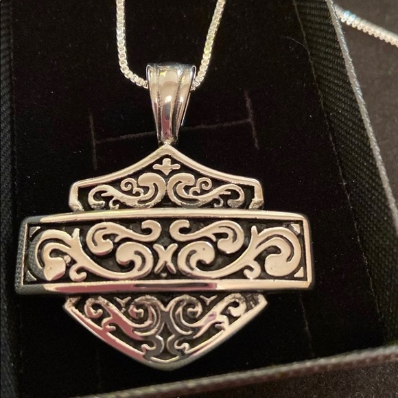 - HD Necklace Christmas Message Card - Picture 2 of 8